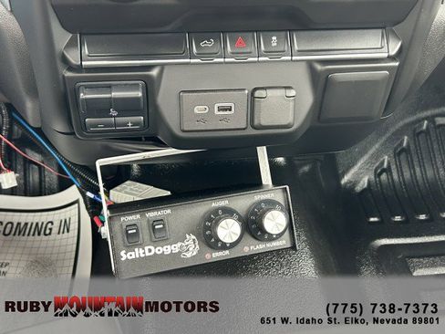 Used 2022 Chevrolet Silverado 2500 W/T w/ WT Fleet Convenience Package AWD/4WD image 17