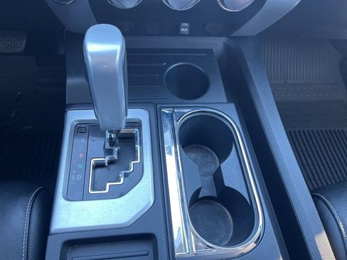 Used 2018 Toyota Tundra SR5 w/ SR5 Upgrade Package image 22