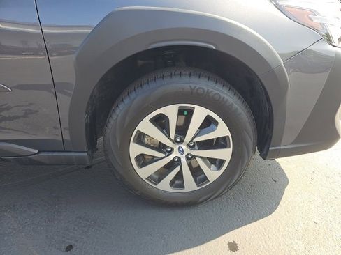 Used 2025 Subaru Outback Premium image 77