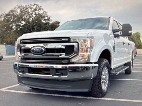 Used 2020 Ford F250 XL w/ STX Appearance Package image 2