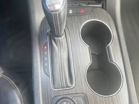 Used 2019 GMC Acadia SLT image 20