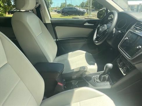 Used 2020 Volkswagen Tiguan S FWD image 2