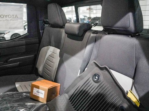 New 2025 Toyota Tacoma TRD Off-Road image 21