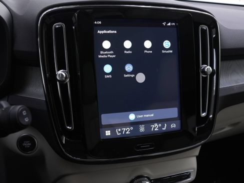 New 2026 Volvo XC40 B5 Ultra w/ Protection Package Premier image 9