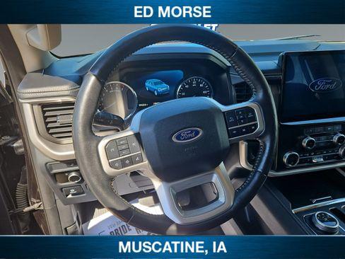 Used 2024 Ford Expedition XLT AWD/4WD image 14