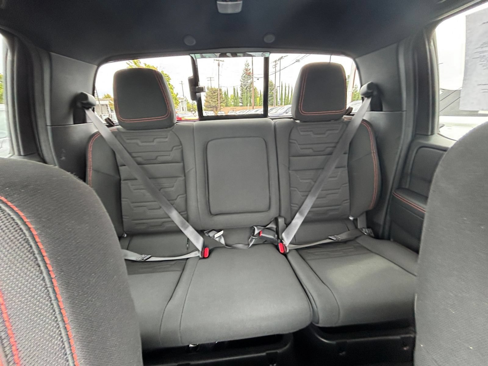 Used 2026 Nissan Frontier PRO-4X AWD/4WD image 37