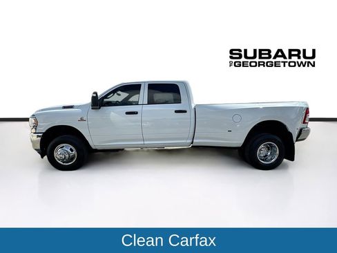 Used 2024 RAM 3500 Tradesman w/ Chrome Appearance Group image 4
