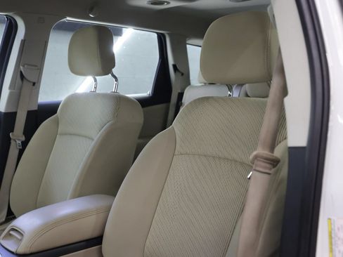 Used 2015 Dodge Journey American Value Package w/ Flexible Seating Group FWD image 13