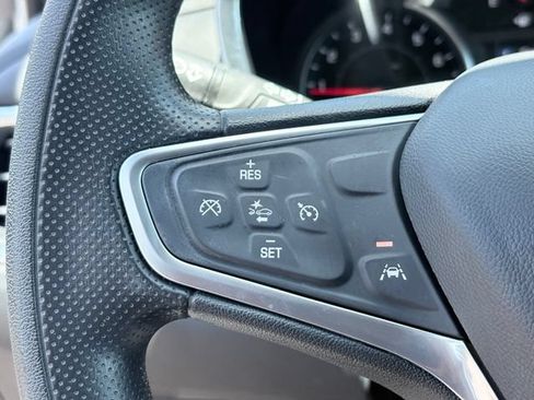 Used 2023 Chevrolet Equinox LT FWD image 13