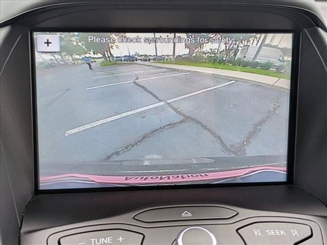 Used 2016 Ford Escape SE w/ Equipment Group 201A FWD image 13