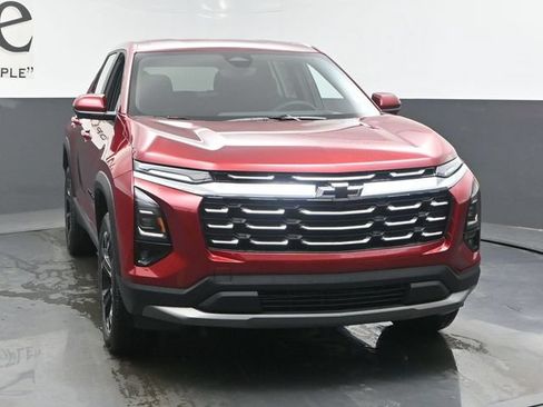 New 2026 Chevrolet Equinox LT w/ Safety and Technology Package FWD image 29