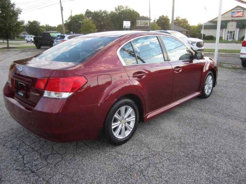 Used 2011 Subaru Legacy 2.5i Premium AWD/4WD image 8