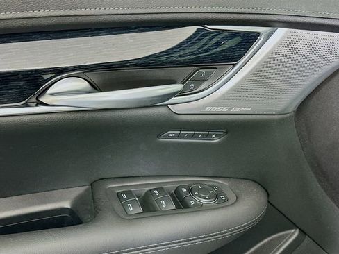 New 2025 Cadillac XT5 Premium Luxury image 18