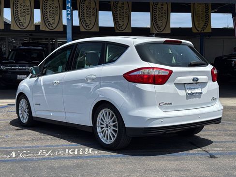 Used 2013 Ford C-MAX SEL FWD image 10