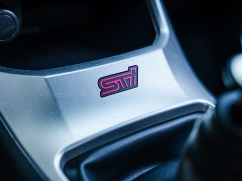 Used 2011 Subaru Impreza WRX STI Limited image 20