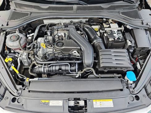 Used 2024 Volkswagen Jetta SE FWD image 28