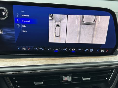 Used 2025 Chevrolet Suburban High Country w/ Sun And Tow Package image 33