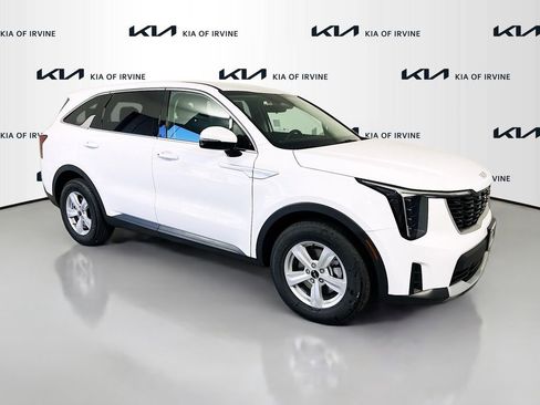 New 2026 Kia Sorento LX FWD image 25