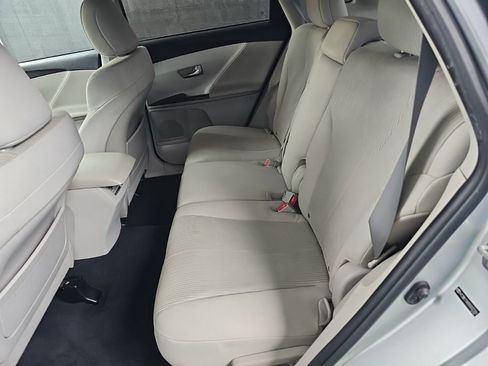 Used 2009 Toyota Venza AWD w/ Convenience Pkg image 35