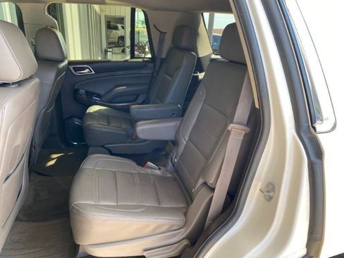 Used 2015 GMC Yukon Denali w/ Touring Package AWD/4WD image 15