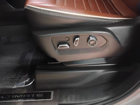 Used 2023 GMC Sierra 1500 Denali Ultimate image 18