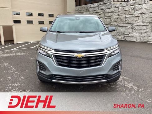 Used 2023 Chevrolet Equinox LT FWD image 2