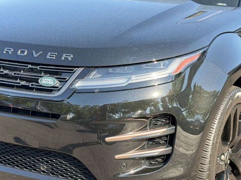 Used 2024 Land Rover Range Rover Evoque Dynamic SE AWD/4WD image 11