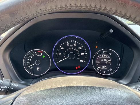 Used 2018 Honda HR-V EX-L image 31