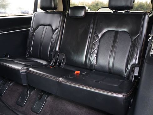 Used 2019 Ford Expedition Max Platinum image 24