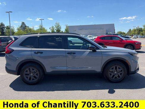 Used 2026 Honda CR-V TrailSport image 8