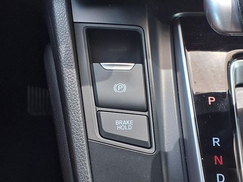Used 2021 Honda CR-V Touring image 23