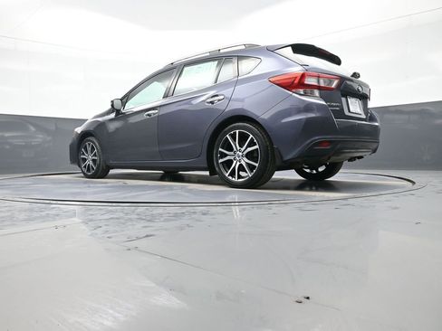 Used 2017 Subaru Impreza 2.0i Limited w/ Moonroof/BSD & Rcta/Eyesight image 32