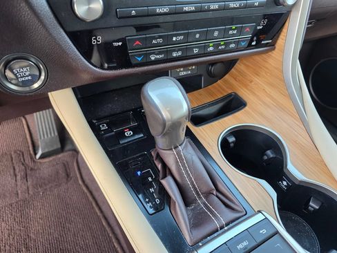 Used 2020 Lexus RX 350L FWD w/ Premium Package image 19