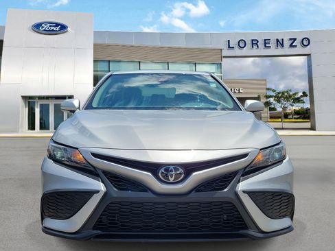 Used 2024 Toyota Camry SE w/ Convenience Package FWD image 2