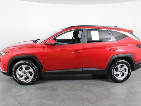 Certified 2022 Hyundai Tucson SEL AWD/4WD image 15