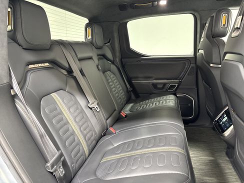 Used 2023 Rivian R1T Adventure image 22