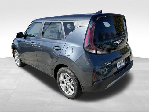 Used 2025 Kia Soul S image 7