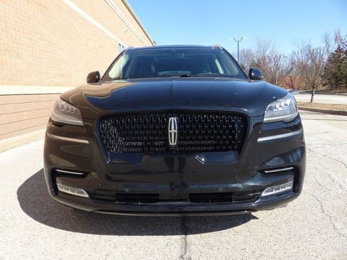 Used 2020 Lincoln Aviator Reserve w/ Equipment Group 201A AWD/4WD image 12