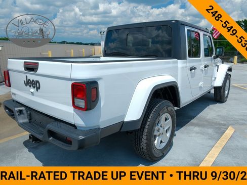 Used 2022 Jeep Gladiator Sport AWD/4WD image 5