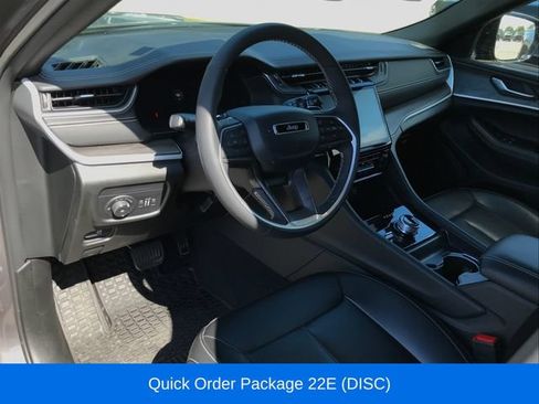 Used 2024 Jeep Grand Cherokee L Limited w/ Trailer Tow Package AWD/4WD image 3