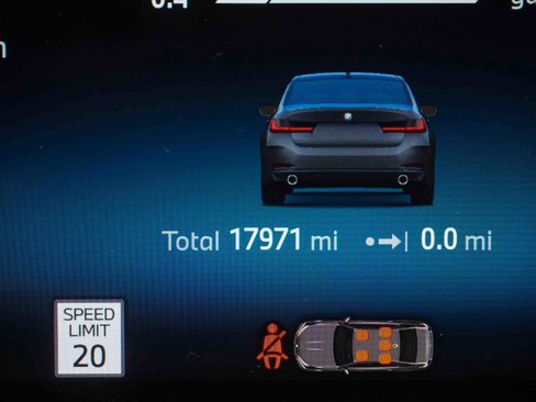 Certified 2025 BMW 330i xDrive Sedan image 20