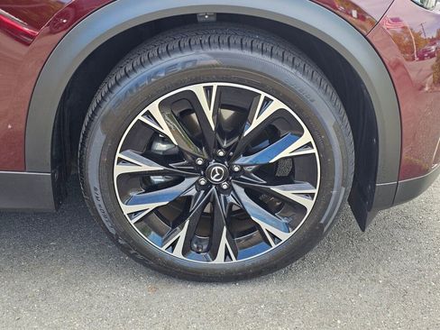 Certified 2024 MAZDA CX-90 Plug-In Hybrid w/ Premium Pkg AWD/4WD image 34
