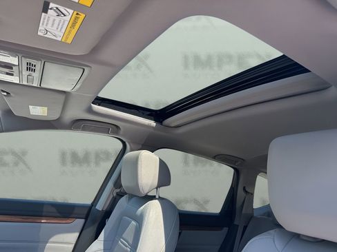 Used 2019 Honda CR-V Touring image 12