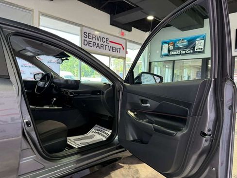 Used 2026 Nissan Sentra SR w/ Floor Mat Package FWD image 45