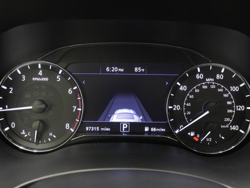 Used 2021 INFINITI QX80 Luxe w/ All-Season Package RWD image 81