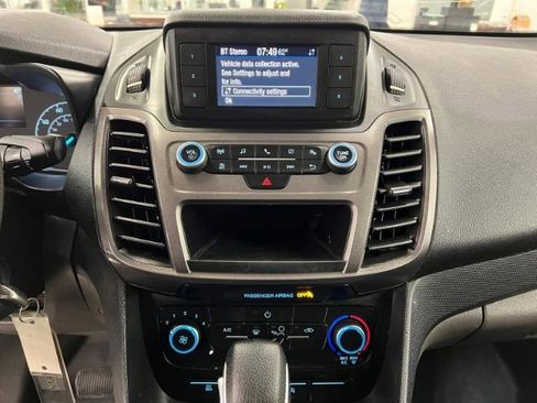 Used 2022 Ford Transit Connect XL image 12
