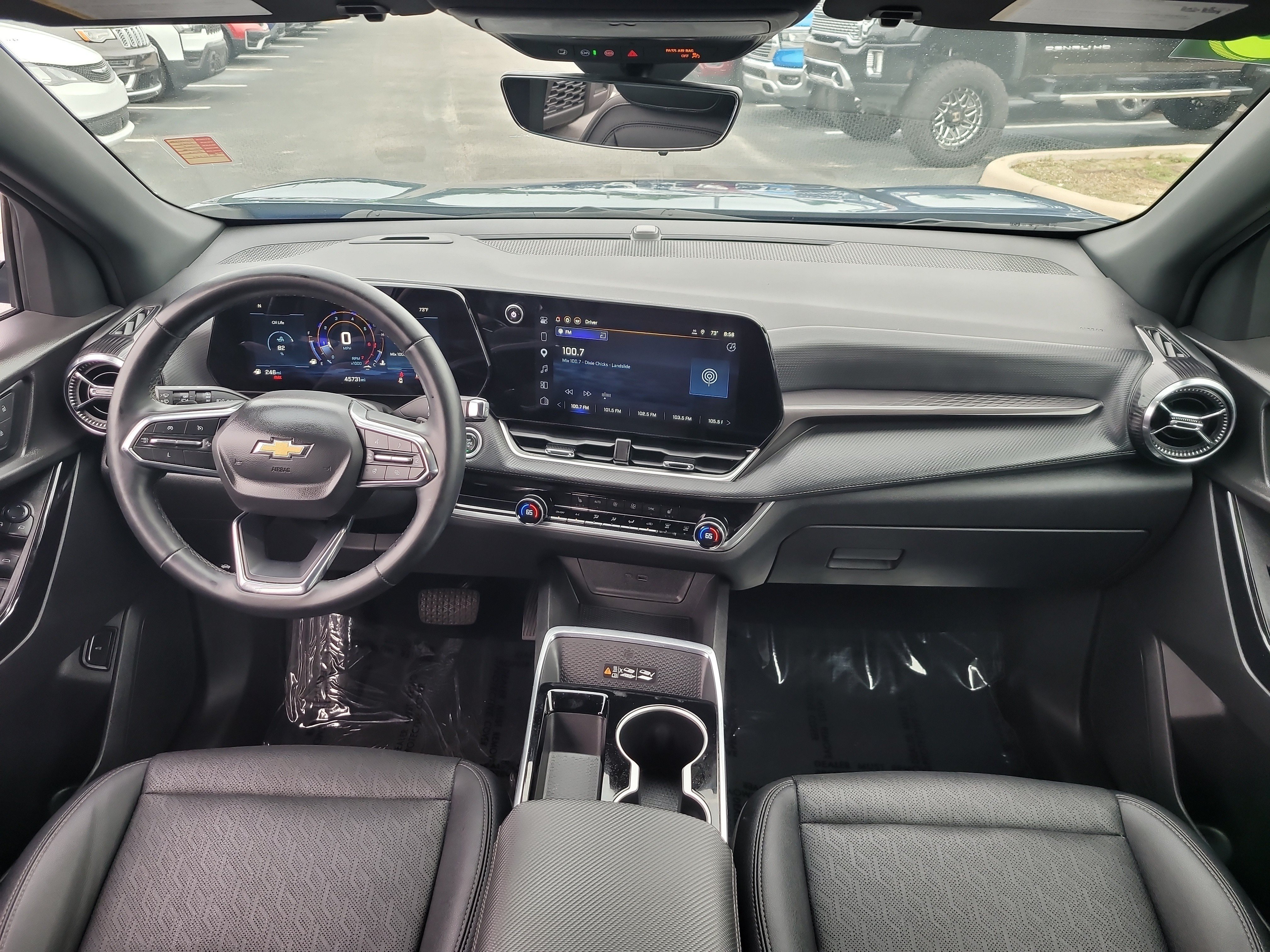 Used 2025 Chevrolet Equinox LT w/ Convenience Package II FWD image 14
