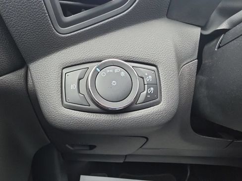 Used 2015 Ford Escape SE FWD image 9