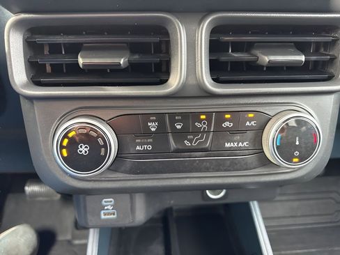 Used 2023 Ford Maverick XL w/ Equipment Group 100A Standard image 17