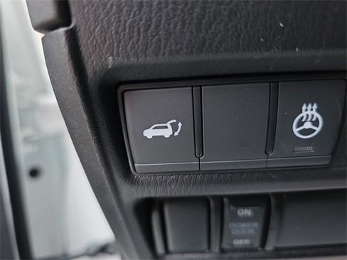 Certified 2024 Nissan Armada SL w/ Captain's Chairs Package image 34